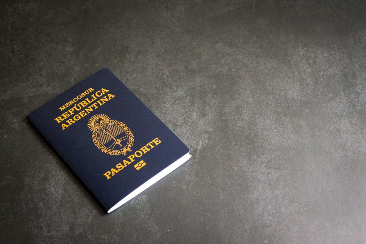 Cómo tramitar el pasaporte biométrico argentino en el Reino Unido: guía paso a paso