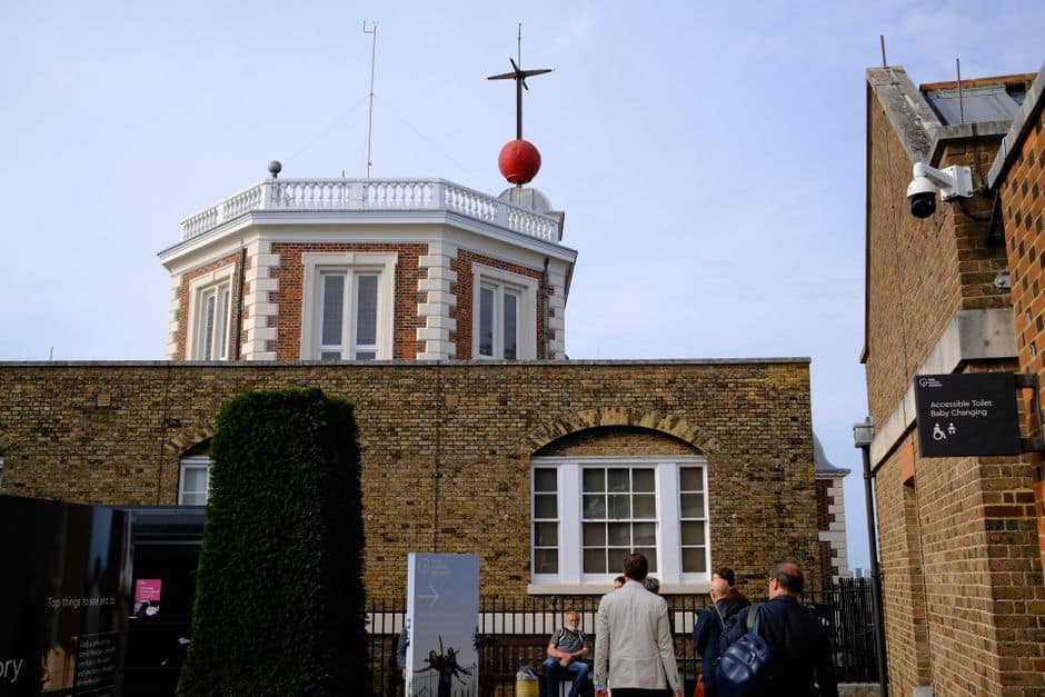 El Real Observatorio de Greenwich cierra sus puertas hasta 2027: última oportunidad para pisar los dos hemisferios
